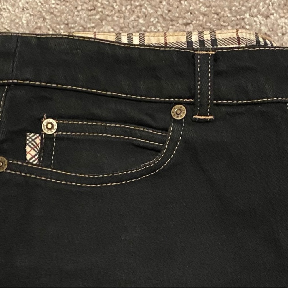 Burberry denim A-line black skirt